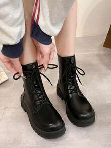 2025 Herbst/Frühling Neue Vintage Plateau Schnür-Plateau-Stiefeletten mit rundem Zehenbereich und Plateauabsatz, Schwarz, Kurze Stiefel für Damen