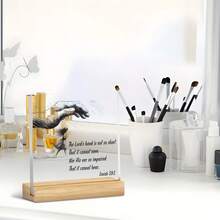 Gifts For Women With Inspirational Message "The Lord's Hand Is Not So Short", Desk Accessories, 2D Flat Printing, For Office Decor, Friendship Gifts For Women, Gifts For Christians, Acrylic Sign With Wooden Stand For Office Desk Table Shelf