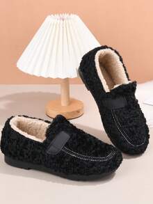 女士秋冬新款毛绒保暖一脚蹬平底鞋，保暖内衬，室内外穿着，保暖防滑，时尚百搭休闲靴，纯色面料
