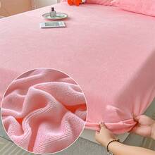 ملاءة مطاطية ذات لون وردي غامق قابلة للغسل في الغسالة