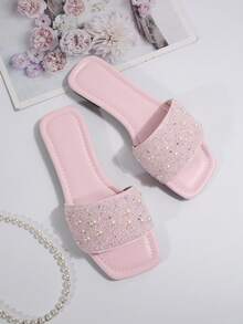 Sandalias de mujer talla grande con perlas blancas, nuevas sandalias planas con cristales y puntera cuadrada para primavera/verano, diapositivas con un solo tirón con cristales de moda, chanclas de playa de verano, chanclas de plástico antideslizantes para interiores/exteriores