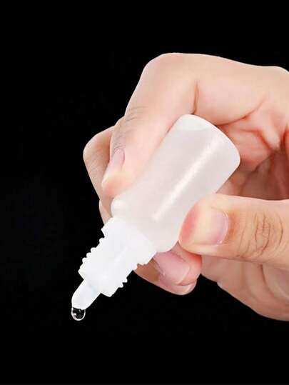 زجاجة قطرات العين ذات الضغط 5 10 15 20 30 مل، زجاجة بلاستيكية بيضاء لقطرات العين، مثالية كهدية للعطلات. مناسبة للأعراس وأعياد ميلاد الأمهات والخروجات الشاطئية والمناسبات الاحتفالية. هي هدية مثالية للنساء والأمهات والمعلمات والأصدقاء والوصيفات والطلاب وللعودة إلى المدرسة وفصل الصيف. بسيطة ولكن جميلة وأنيقة وأنيقة.