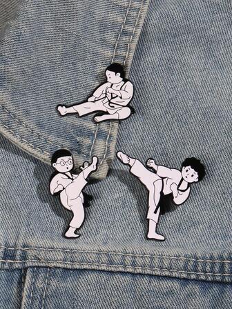 1-3pcs Fashion Taekwondo Martial Arts Action Metal Brooch, Suitable For Bags, Sweaters, Scarves, Lapels, Vintage Personalized Metal Brooch, Party, Social Gifts, Suitable For Men/Women Daily Use