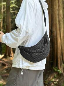Bolsa de pecho para hombre ligera, de múltiples bolsillos, a cuadros, para actividades al aire libre, bolsa de hombro casual para ciclismo y senderismo