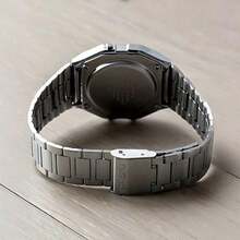 Casio Reloj digital deportivo de moda para hombre/mujer A168WA-1, reloj cuadrado con correa de acero inoxidable estilo retro, calendario, alarma y cronómetro, resistente al agua para uso diario, adecuado para uso diario A158WEA-9, A158WA-1, A168WGG-1B, A168WEM-1, B650WC-5A, A168WEGB-1B, A100WE-1A, A178WA-1A, A168WEM-7