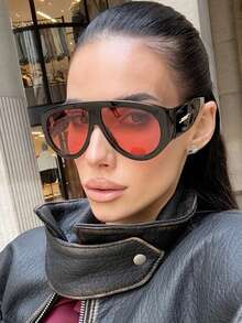 7410-black Frame Red Film