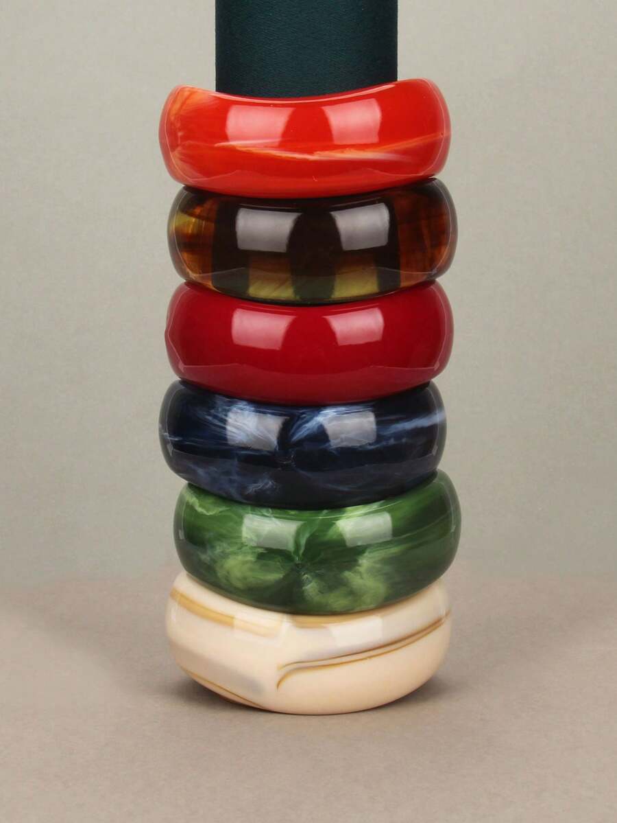 1pc Fashionable Women's Versatile Asymmetrical Round Resin Bracelet, Elegant Wrist Accessory, Gift For Girlfriend Or Mother, Suitable For Daily Wear And Gifting