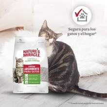 Nature's Miracle - para Gato - Absorbente - 2 Kg - Rápida Absorción - Sin Fragancia - Fácil de Limpiar - Controla los Olores Fuertes - 99% Libre de Polvo - Liviana - 1 - Ver 7