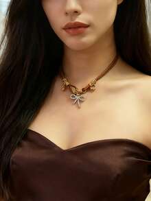 New Retro American Style Bow Layered Necklace, Malachite Collarbone Chain, Popular Sweet & Hot Girl Sweater Chain Accessory