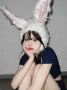 1pc Cute Plush Rabbit Long Ear Beanie Hat, Warm Ear Protection For Women, Autumn/Winter, Halloween Decoration