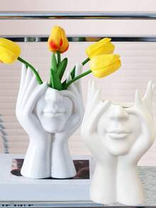 Vase en céramique blanche, vase buste de forme féminine mi-corps. Style boho minimaliste, décoratif, moderne et nordique. Vase à fleurs pour la décoration de la maison, du salon, du bureau et des étagères de livres