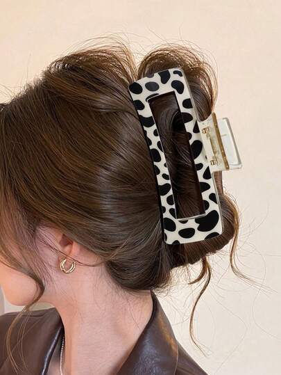 1pc Minimalist Milk Texture Square Hair Claw, Elegant Large Square Hair Clip Accessory Elegant Claw Clip Winter Hair Accessories Fashion Hair Clutch