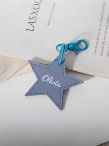 1个独特的星形仿皮包饰,个性化星形行李牌,定制姓名旅行ID标签,可定制的包包配件,五角星PU吊坠,五角星包饰,简约手机挂饰,耐用时尚的配饰,可爱的行李箱标签,背包,旅行包装饰,可爱的旅行标签,烫印您的名字,旅行者定制礼物,背包标签,个性化旅行必备品,定制行李牌 - 彩色 - 查看 6