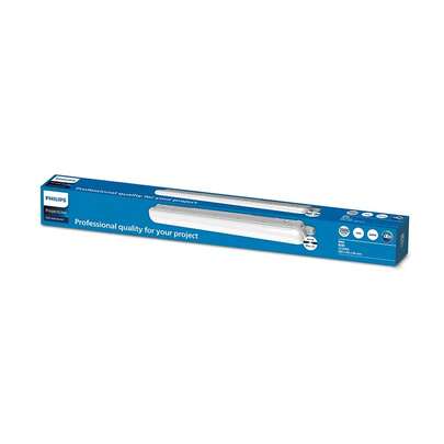  Luminária Philips ProjectLine para ambientes úmidos, 600 mm, 18 W, 4000 K, branca