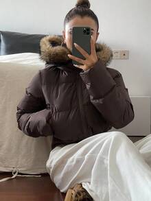 Livesso Casaco feminino acolchoado de algodão com capuz e acabamento fofo, jaqueta de inverno - Castanho Café - Ver 4
