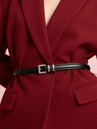 Nytt snyggt, enkelt och hållbart koreanskt dambälte med fyrkantigt spänne och utmärkt dekorativ effekt. Kan kombineras med kjolar och jeans. Mångsidigt bälte, lämpligt för sommar, höst, jul och Thanksgiving.