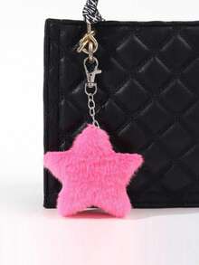 Nouveau porte-clés mignon fait main en peluche rose, pendentif de décoration de sac en peluche bleue en forme d'étoile à cinq branches, porte-clés créatif en forme d'étoile à cinq branches, porte-clés d'étoile pour amoureux, petit cadeau créatif pour les festivals et les événements de lancement d'entreprise, accessoires de voiture, breloques de sac, accessoires gothiques et Y2K pour l'école