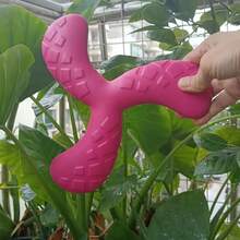 TENSLON RING 1 szt. Wytrzymały interaktywny dysk latający EVA dla zwierząt – pływający, trójlistny design, odporna na zużycie zabawka do tresury psów dla małych i średnich psów, do zabawy na świeżym powietrzu/na plaży, wszystkie rasy, zabawka dla psa, do zabawy na plaży, zabawny design, solidna konstrukcja - Wielokolorowe - Zobacz 2