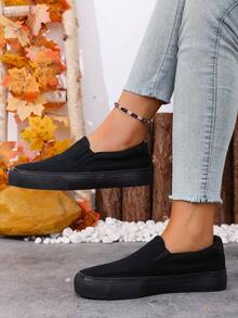 Paar Leinenschuhe, Schlupfschuhe, Walkingschuhe, modische, vielseitige, klassische Leinenschuhe