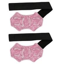 可重复使用的冷敷包，配有可调节绑带。柔软舒适的冷热敷凝胶包，内含分散珠粒，有效缓解不适。适用于脚踝和膝盖。压缩凝胶包提供腿部支撑，促进肌肉恢复。