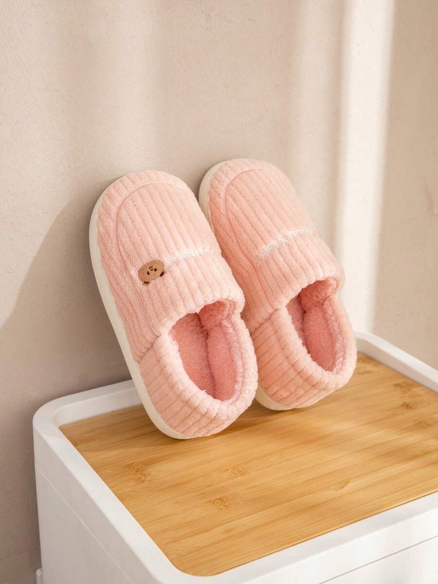 Closed Toe Women's House Slippers, Cute Cartoon Bear Design, Minimalist & Comfortable, Non-Slip & Durable, Plush Lining, Winter