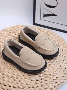 1 Pair Beige Slip-On Fashion Versatile Baby Flat Shoes, Comfortable Non-Slip Durable Lightweight Toddler Walking Shoes, Stylish Minimalist Design Suitable For Daily Wear