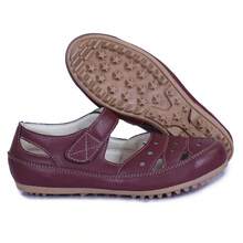 Women's Casual Flat Sandal, Very Practical And Comfortable For Your Everyday Life - Burgundy - View 1