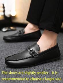 男士乐福鞋 新款休闲鞋 百搭莫卡辛鞋 一脚蹬渔夫鞋 金属扣装饰 适合情人节、万圣节、郊游、约会的休闲鞋（尺码偏小偏窄，建议购买大一码） - 黑色 - 查看 2
