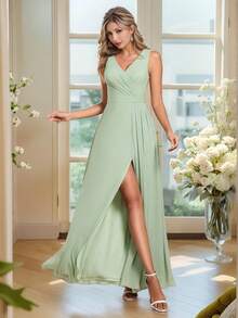 Elegant Solid V-Neck Ruched Draped Split Thigh Maxi Sage Green Bridesmaid Dresses - Mint Green - View 6