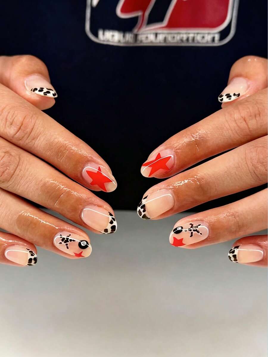 24片装Eightball Nails短款椭圆形豹纹美甲贴纸，星形亚克力按压式美甲贴片，包含1瓶果冻胶和1把指甲锉。Eightball短款美甲贴纸让您的指尖闪耀动人，适合派对、舞蹈和日常使用。 - 彩色 - 查看 1