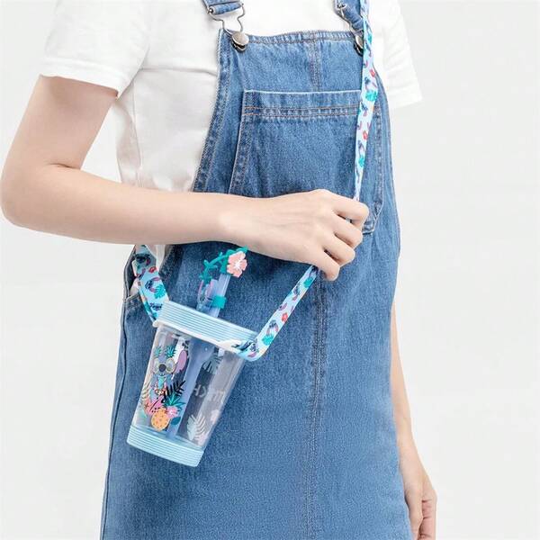 Vaso de agua portátil con pajita de Disney Lilo y Stitch, botella de agua de plástico con el lindo personaje de Stitch, vaso deportivo casual para regalos de Navidad y cumpleaños de 18oz/535ml