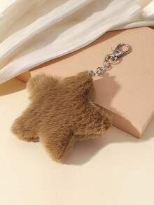 Nouveau porte-clés mignon fait main en peluche rose, pendentif de décoration de sac en peluche bleue en forme d'étoile à cinq branches, porte-clés créatif en forme d'étoile à cinq branches, porte-clés d'étoile pour amoureux, petit cadeau créatif pour les festivals et les événements de lancement d'entreprise, accessoires de voiture, breloques de sac, accessoires gothiques et Y2K pour l'école