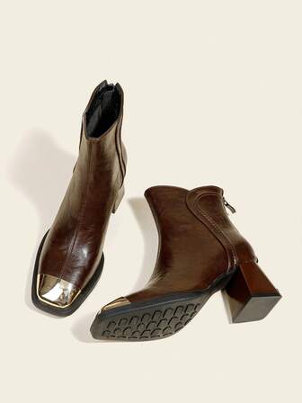 秋冬女士棕色踝靴和短靴，6厘米粗跟铁头短靴，酒红色鞋跟