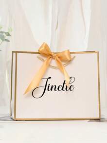 Túi quà tặng có nơ in tên theo yêu cầu, túi quà tặng cho cửa hàng quần áo, túi mua sắm, túi giấy quà tặng trống in tên theo yêu cầu, túi đựng mỹ phẩm bằng bìa cứng màu trắng có quai xách in logo theo yêu cầu, túi quà tặng dự tiệc, bộ nhiều chiếc, túi giấy cưới, dày dặn, màu hồng, trắng, tinh tế và đẹp mắt, túi đựng quà Giáng sinh. - Nhiều màu - Xem 11