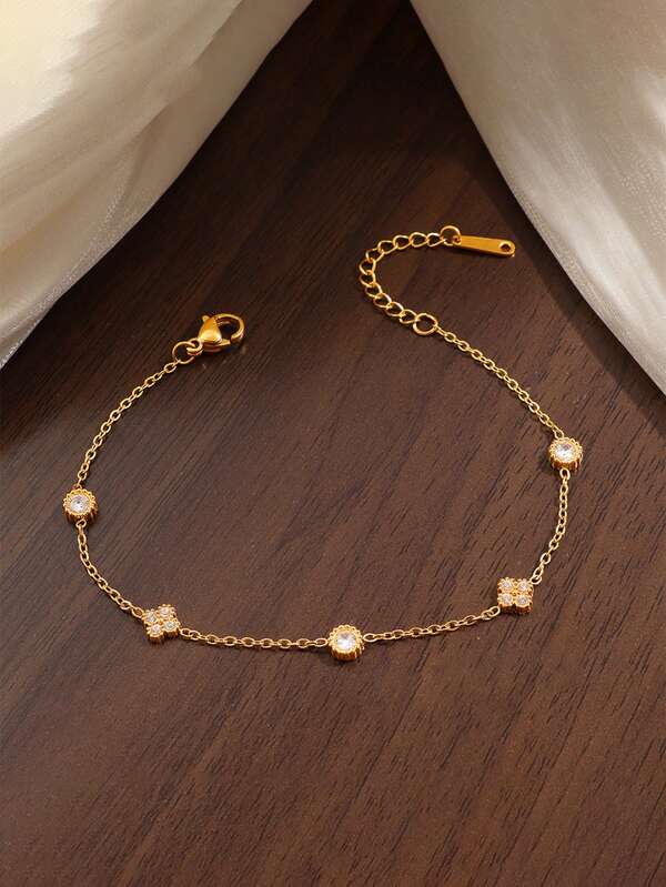 1pc Minimalist Floral Circle Zirconia Bracelet, Luxurious & Delicate Titanium Steel Bracelet Plated With 18K Gold, Unique Design Suitable For Parties, Gifts, Commuting And Daily Wear