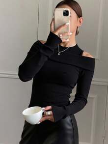 Livesso 女式纯色二合一露肩修身时尚 T 恤，黑色，春秋长袖女式上衣，秋季女装 - 黑色 - 查看 4