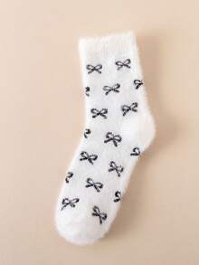 1/5 Pair (Random Delivery) Cute Bow Plush Short Socks For Women, All-Over Bow Print, Essential For Autumn/Winter Home Wear - Multicolor - View 9