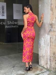Faeriesty ​Women's Exquisite New Chinese Style Cheongsam: Mandarin Collar, Sleeveless Design, Side Slit & Floral Print - For Formal Galas, Wedding Receptions, Luxury Banquets, Business Dinners, Evening Ceremonies​ Summer - Red - View 2