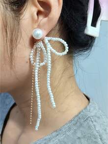 1 Pair Glass Pearl & Tassel Beaded Butterfly Earrings, Elegant Design For Women Party Wear - White - View 5