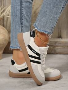 Zapatillas casuales de estilo vintage con cordones y bloque de color de punta redonda para mujer, primavera/otoño 2025