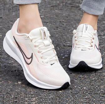 Nike DOWNSHIFTER 13 Women's Shoes - Comfortable, Lightweight, Low-Top Running Shoes