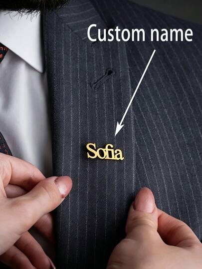 1pc Customizable Name Brooch, Gold Stainless Steel Lapel Badge, Unisex Brooch, Customized Product, Elegant Gift For Birthdays, Weddings, Graduations And Family Celebrations, Everyday Wear Accessories, Elegant Lapel Pin, Personalized Gift, Christmas Gift, Halloween Gift, Anniversary Gift