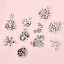 19pcs Random Assorted Silver-Tone Alloy Christmas Pendants, Reindeer, Mitten, Candy Cane Styles, DIY Jewelry Making Charms - Silver - View 5
