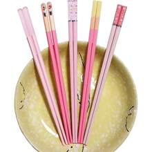 - 5 pares de palillos de fibra de vidrio rosa japons, de palillos coreanos, reutilizables, antideslizantes, aptos para lavaplatos, 9.6 pulgadas de largo, 5 patrones - 5 pares de palillos rosados - Ver 4