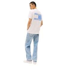 Tommy Jeans Camiseta de Manga Corta DM0DM20774-YBL dla Hombre w kolorze Blanco - Biały - Zobacz 3
