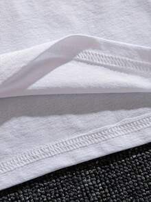 Women's T-Shirt Just A Girl Short-Sleeve T-Shirt With Printed Design, Perfect For Casual Wear | Playful Design | Comfortable Fit - 白色 - 查看 3