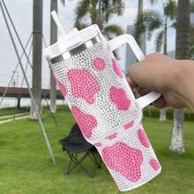 vaca roja-patrón de leche rosa roja