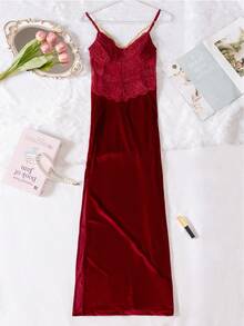 Váy ngủ hai dây hở lưng gợi cảm phối ren hoa nhung mới - Màu Đỏ Sâu - Xem 6