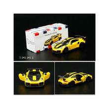 Burago Bộ sưu tập mô hình xe hơi hợp kim đúc tỷ lệ 1:64, bản sao chính thức được cấp phép của Mercedes-Benz, , Cadillac, Chevrolet, đồ chơi xe đua sưu tầm, quà tặng sinh nhật cho nam giới. - Porsche 911 GT2 RS-Vàng - Xem 6