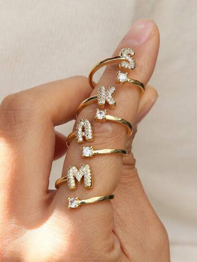 1 hộp 26 chiếc nhẫn chữ cái A-Z, nhẫn mạ đá Zirconia dễ thương có thể điều chỉnh kích cỡ dành cho nữ, quà tặng trang sức cưới tuyệt đẹp.
